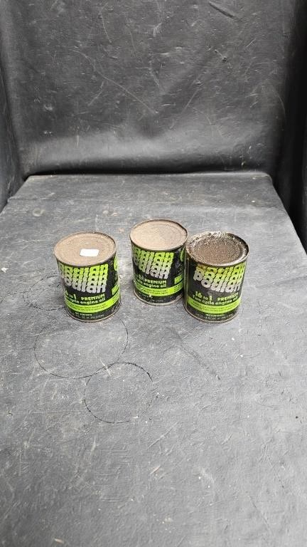3 Pouland 2 Cycle Oil Cans