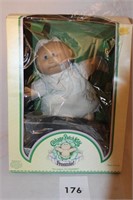 CABBAGE PATCHIE PREEMIE DOLL IN BOX