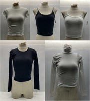 SM Lot of 5 Ladies Hollister Clothing - NWT $160