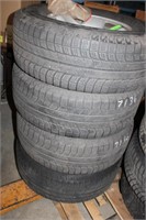4 Michelin Lattitude 265/70 R16 Snow Tires