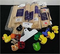 Bamboo skewers and assorted clips