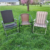 3 lawn Chairs