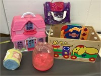 Toy box, small dollhouse