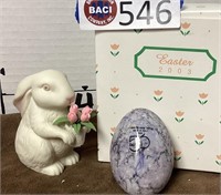 DEPT 56 "EASTER BUNNY" 2003 & MARBLE "EGG" WEIGHT