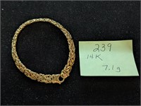 14k Gold 7.1g Bracelet