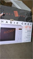 Magic chef 7 cubic foot countertop microwave