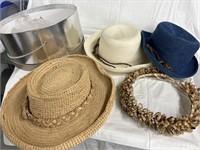 Women’s summer hats with hat box