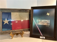 2 pcs Texas Flag in Rustic Frame (21" W x 15" T)