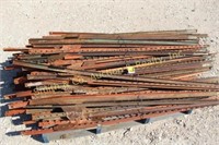 LOT OF 100 T-POSTS, VARIOUS SIZES