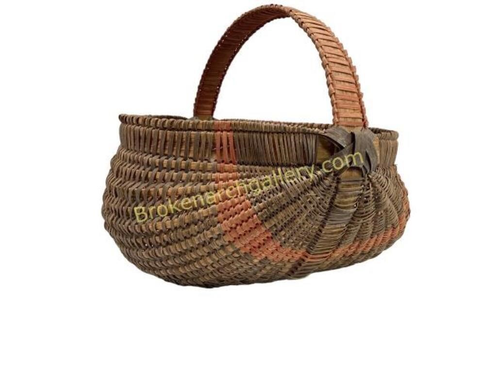 Country  Butt Basket