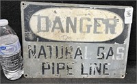 "DANGER" NATURAL GAS PIPELINE METAL SIGN