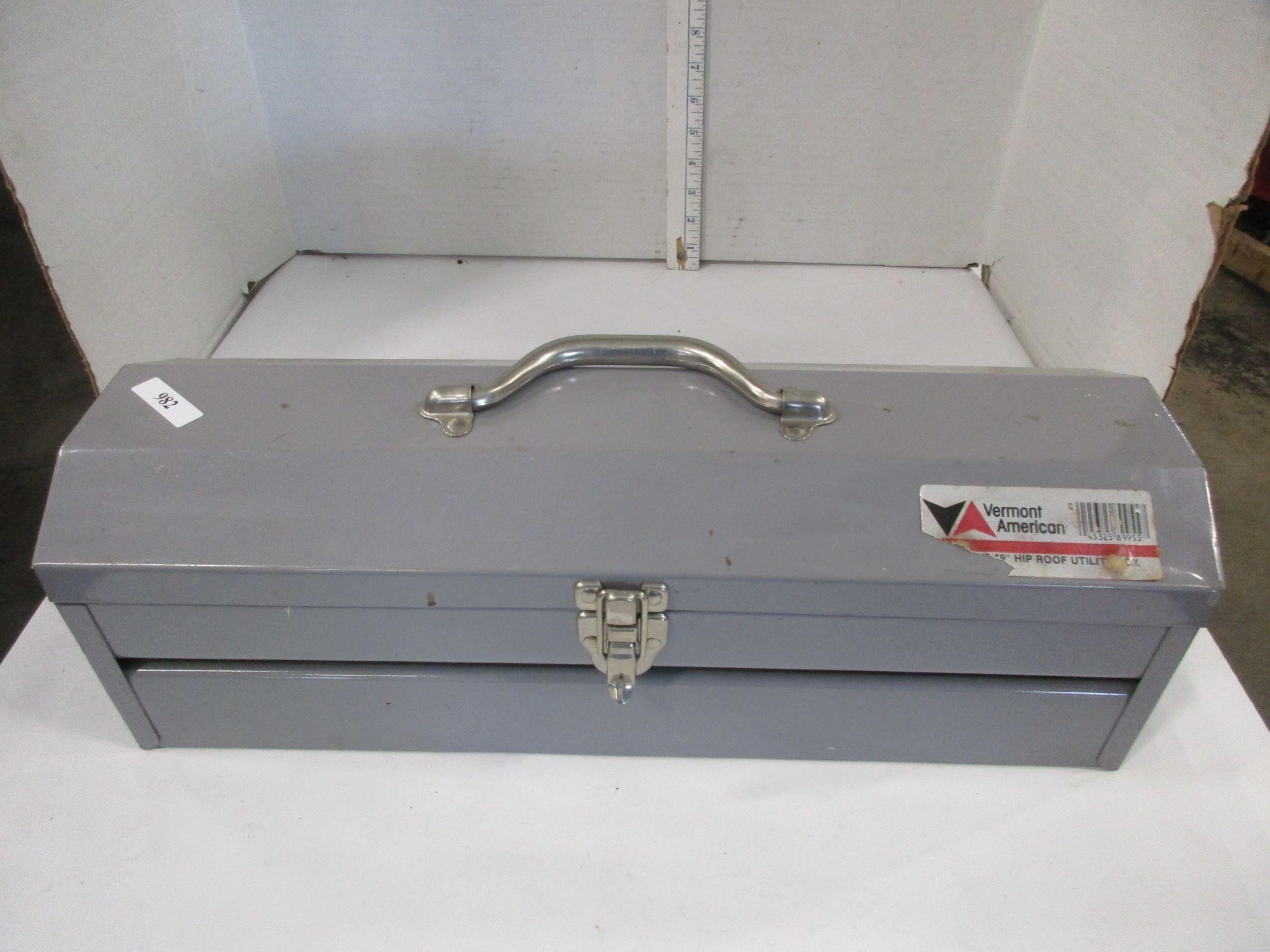 Metal Vermont American toolbox with tray
