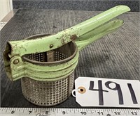 Vintage Green Handle Ricer