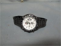 -new men's Curren black wristwatch.