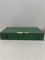 Green paint wooden box