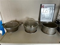 3 Guardian Service Pots, 2 Lids