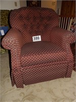 Burgundy w/ Cream Diamonds Swivel Chair