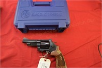 Smith & Wesson 29-10 .44 Mag