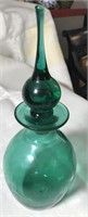 Retro Green Glass Vase w/ Lid - 10"