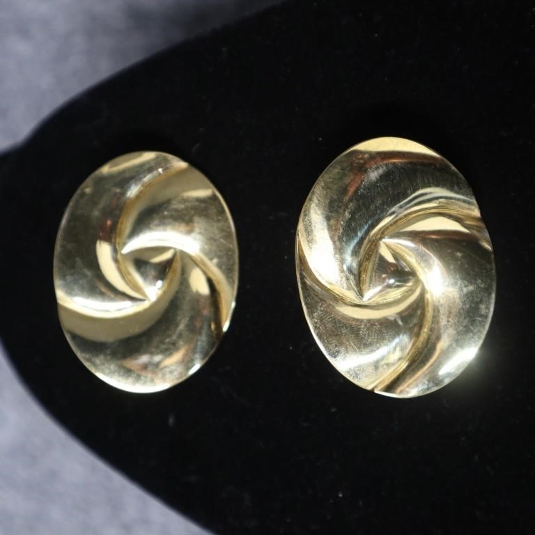 1960's Runway Clip Earrings