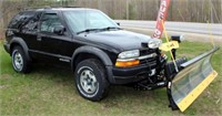 2002 Chevrolet Blazer w/ 2015 Sno-Way Plow