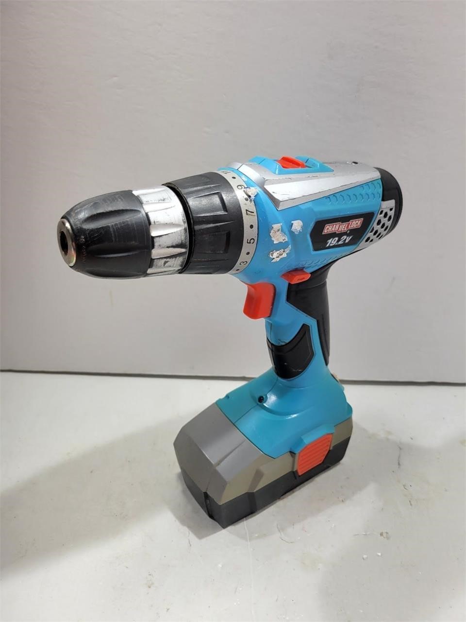 CHANNEL LOCK 19.2V Drill with Battery