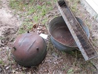 #3 wash tub, chicken feeder, cast iron wash pot