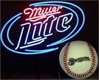 Miller Lite Beer / Milwaukee Brewers Neon Light