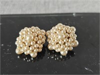 Vintage Pearly Beaded Cluster Earrings Clip ons