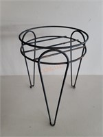 Metal Wire Plant Stand