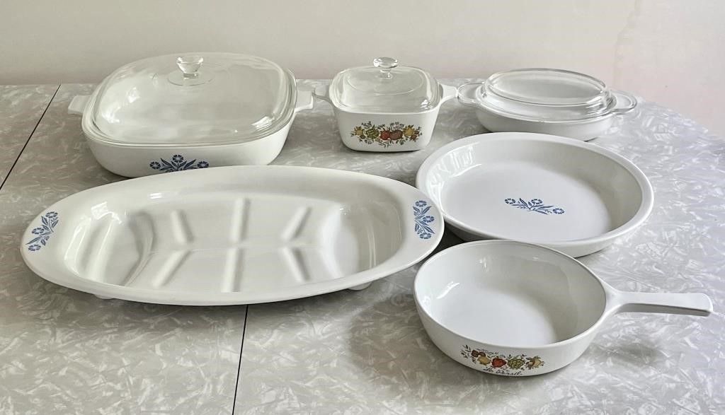 6 pieces of Corning Ware