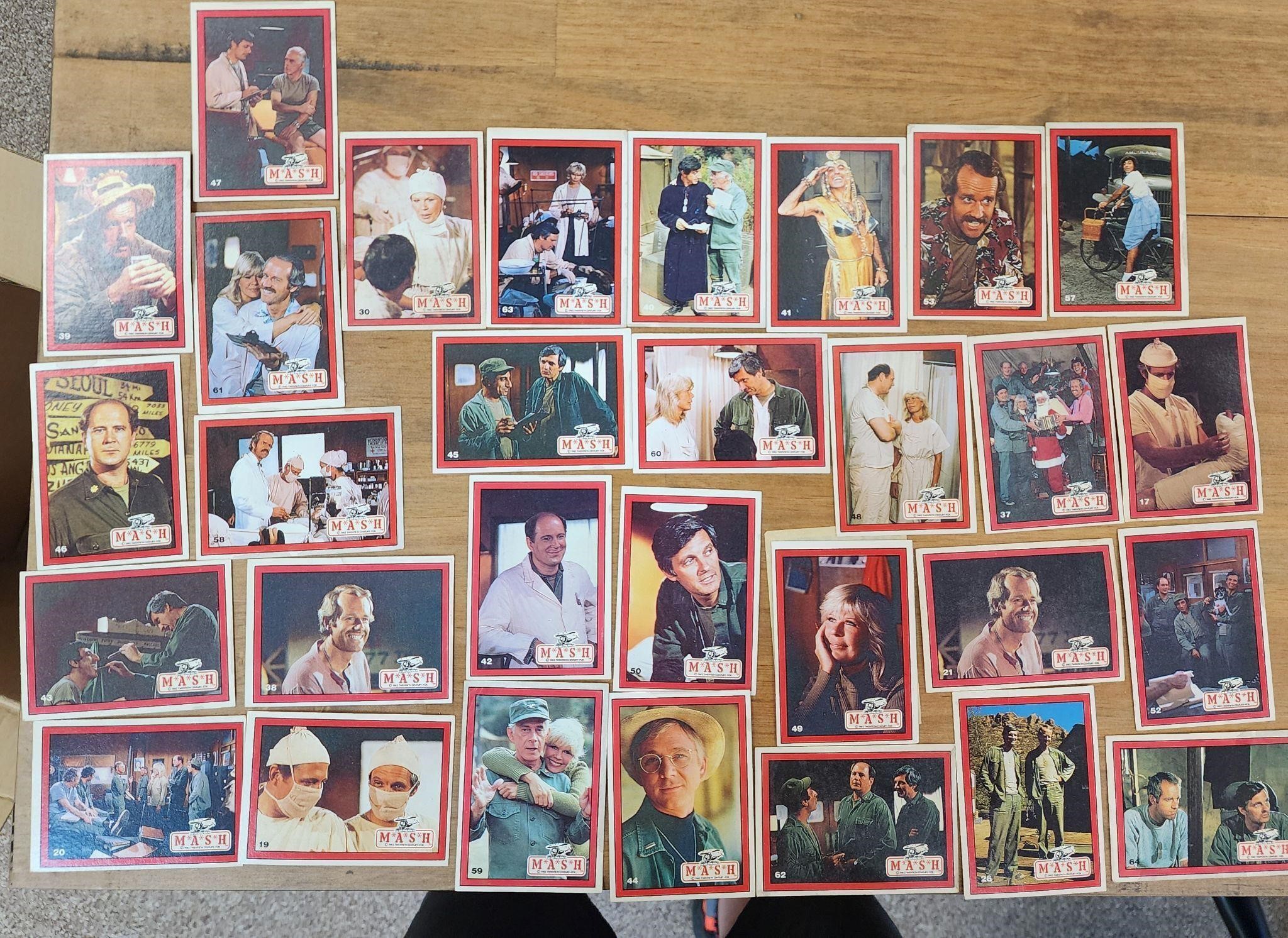 Lot of 30 VTG Mash Trading Cards