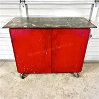 22.5x49" Welding Cabinet Station