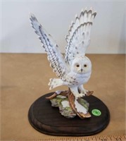 Homeco White Owl