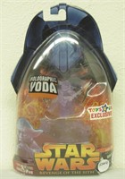 NIP Star Wars Holographic Yoda Small Figurine