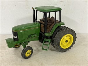 1/16 John Deere 7800 Tractor