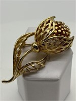Lisner Textured Gold Tone Flower Brooch