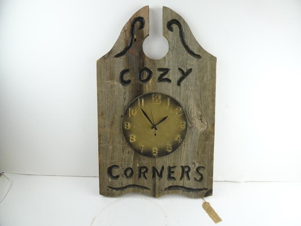 Belke Clock WI Wooden Cozy Corners Quartz
