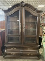 Nice Lit Curio Cabinet, Cupboard.