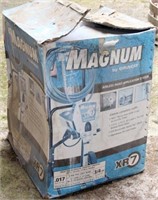 Graco Magnum XR7 airless paint sprayer