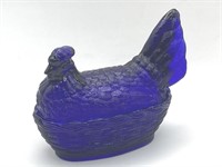 Longaberger style cobalt blue hen on nest