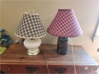 2 Small Table Lamps.