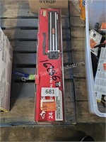 24” professional tile cutter