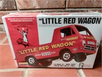 Dodge Little Red Wagon Model by Lindberg