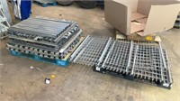 1 LOT approx 100 38in & 44in  pallet supports & 3