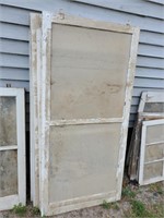 5 LG. Vtg. 2 Pane Windows