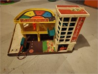 Vintage Fisher Price Parking Ramp Service Center