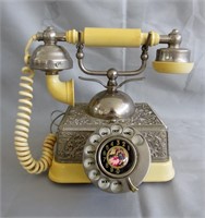 Vtintage Candlestick Rotary Telephone