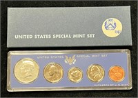 1967 US Special Mint Set in Plastic Holder w/ Box
