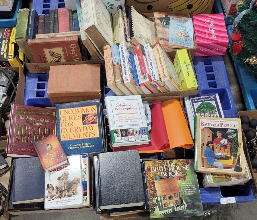 PALLET OF BOOKS